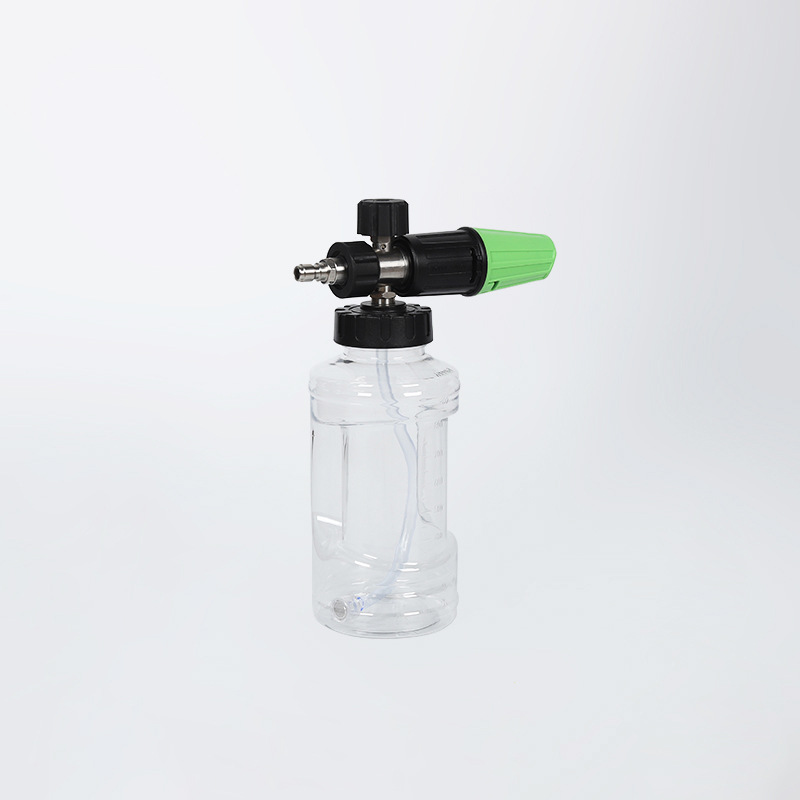 Vysokotlakové umývanie automobilu nastaviteľná pena