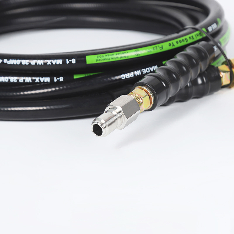 Nepritlačené vodné potrubia v domácnosti v kanalizáciách