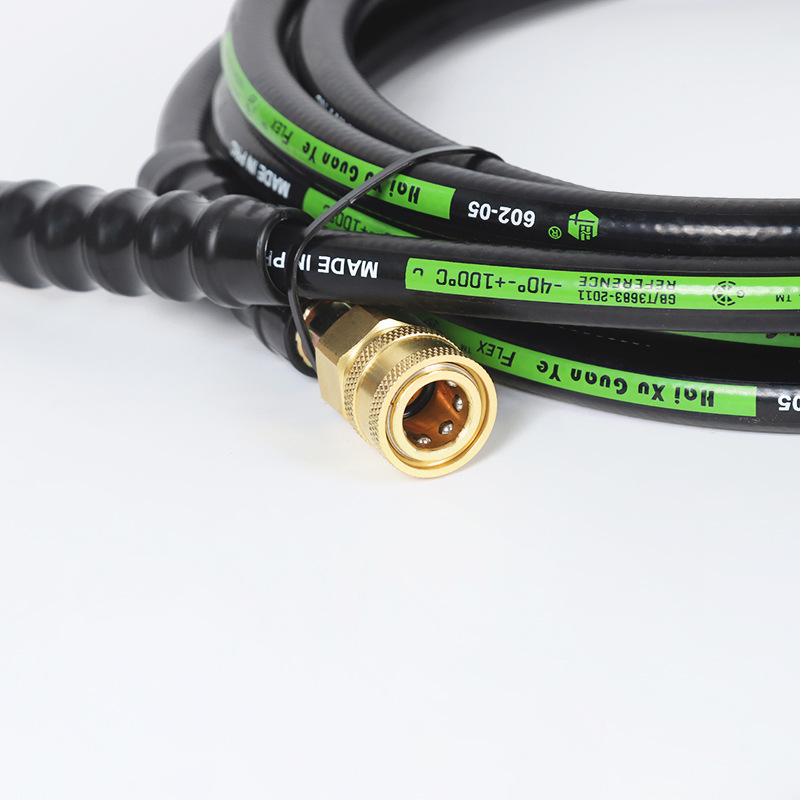 Nepritlačené vodné potrubia v domácnosti v kanalizáciách