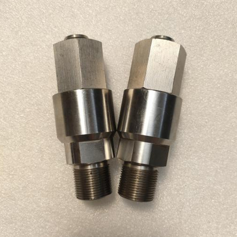 Ultohový tlakový kĺb